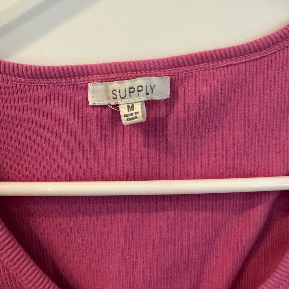 Crop top - Picture 3 of 3